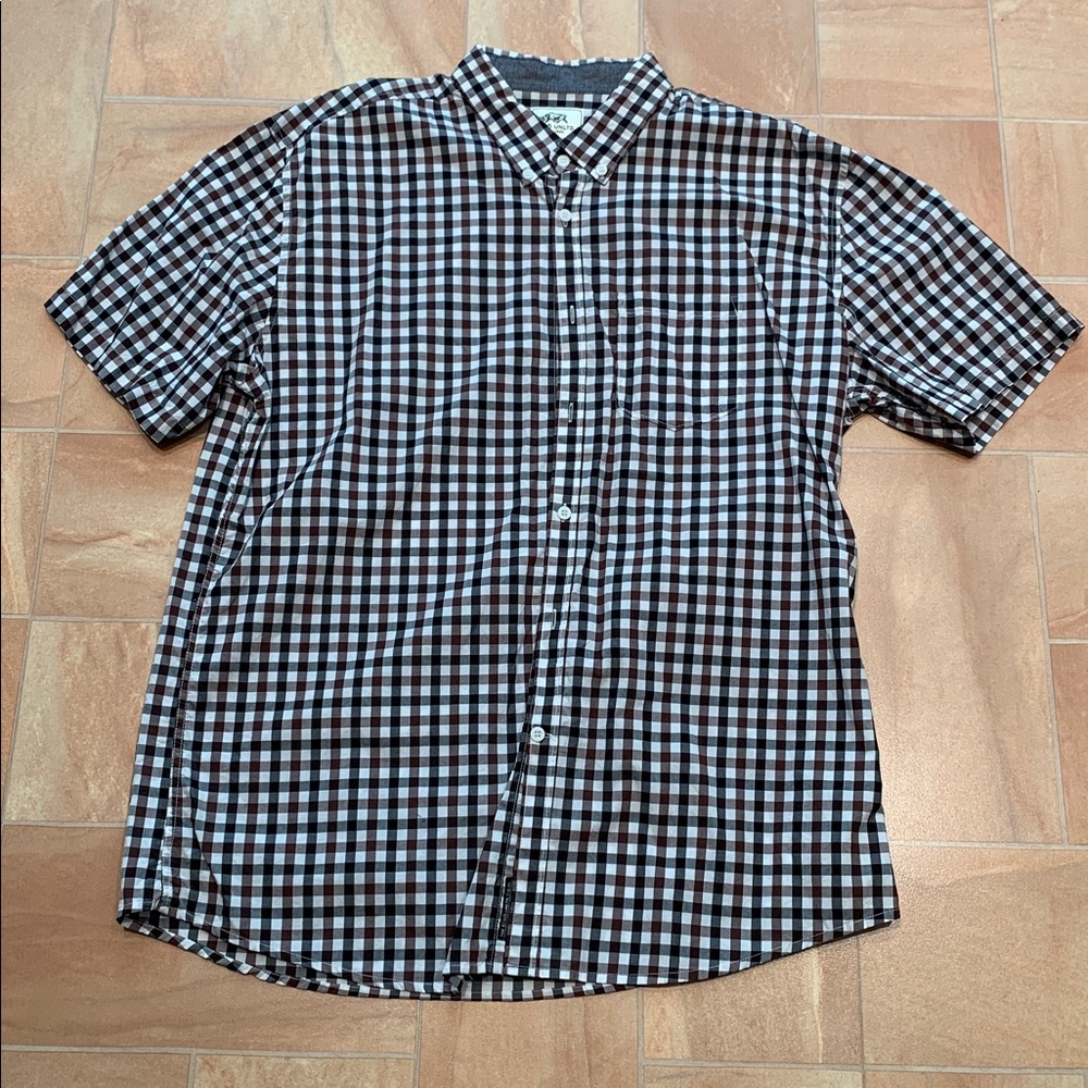 Ecko Unlimited Men's Black Plaid Checkered Short Sleeve Button Down Shirt
